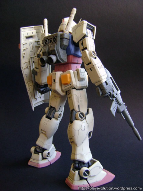 MG 1/100 Gundam Ver. OYW0079